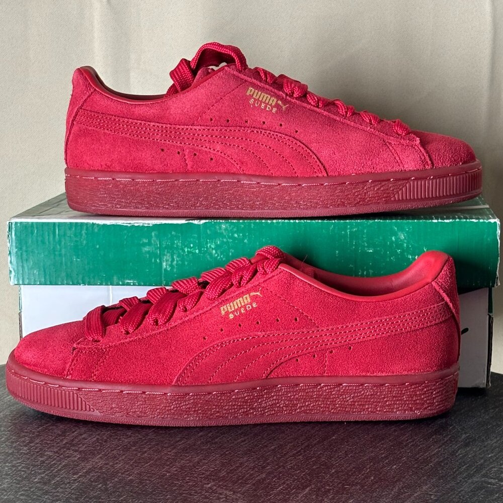 Puma: Suede Classic Mono Gold Women"s